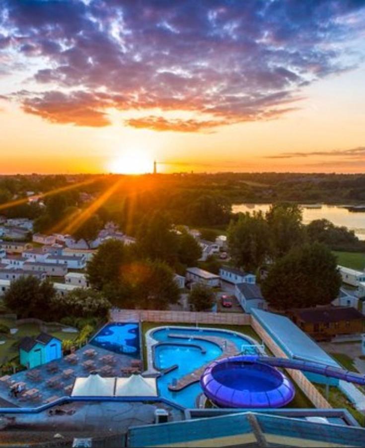 Luxury Latest Model Holiday Home Blackpool Luaran gambar